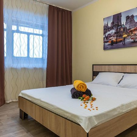 Уютная Квартира Для Семьи На Оболони Leilighet Kiev Eksteriør bilde