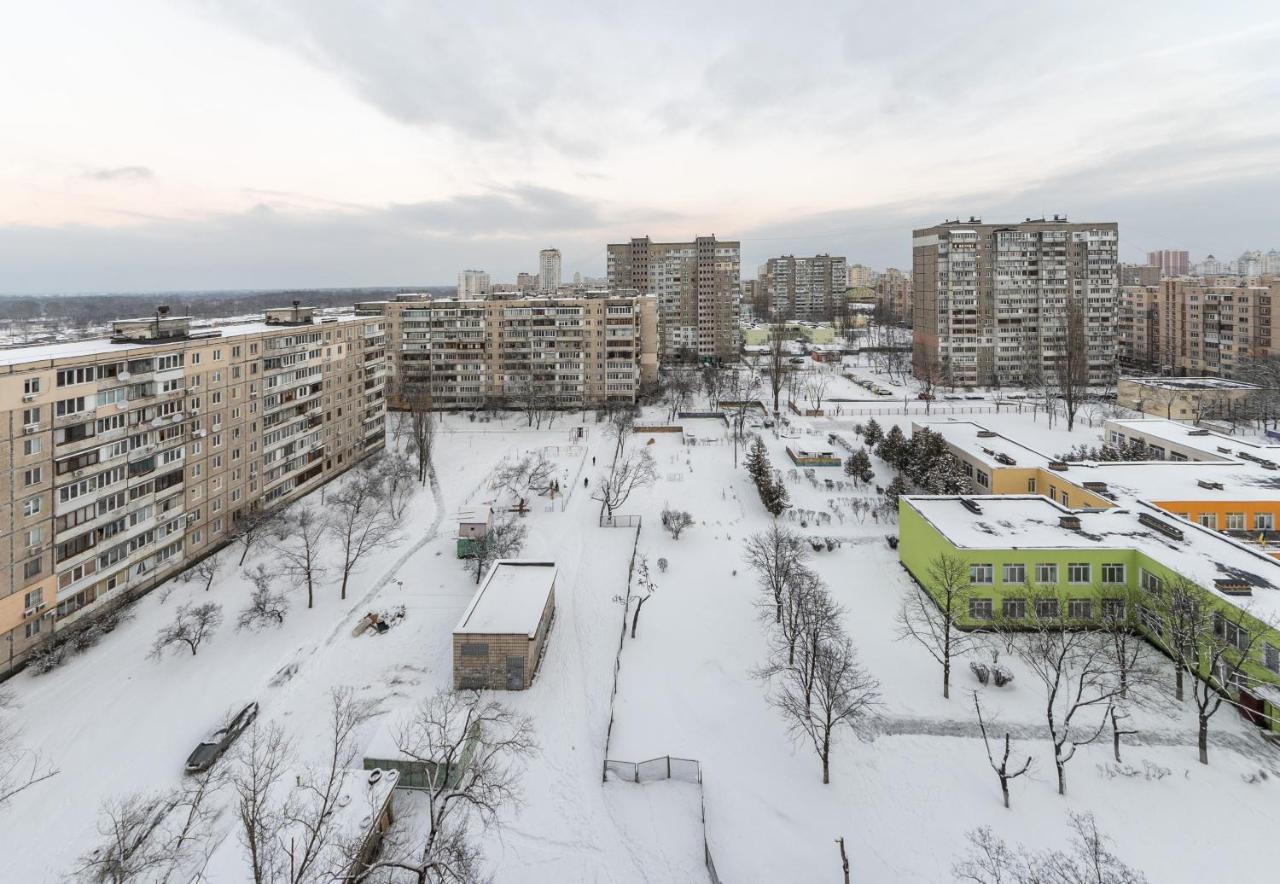 Уютная Квартира Для Семьи На Оболони Leilighet Kiev Eksteriør bilde